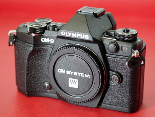 Olympus ii - e-m5,