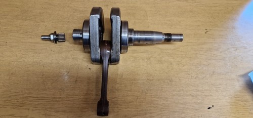 Kurbelwelle inkl pleul - inkl.,