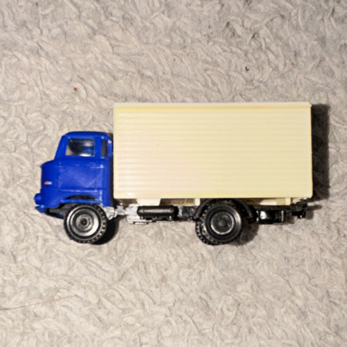 Modell-LKW
