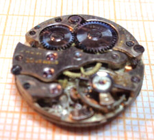 Älteres gebrauchtes Handaufzug Werk FHF Robert 8,75``` defekt Unruhe OK GX57 B