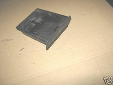 Ford Fiesta 2,    Aschenbecher