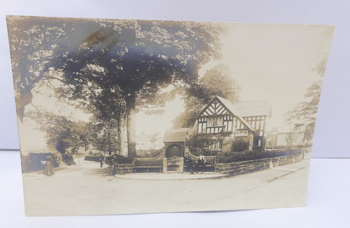 Dodington fountain whitchurch - fountain,