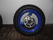 Suzuki GSX600F Hinterrad mit Zahnkranz und Bremsscheibe Reifen Rad Felge Set