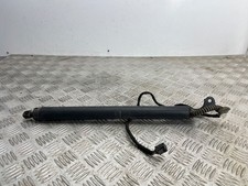 Audi Q3 8U 2015 Left Gas