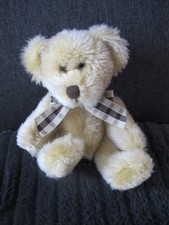 Teddybär hellgelb sitzend ca. 15 cm KIPLING-Teddy Firma RUSS United Kingdom TOP