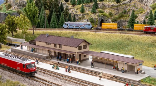 Noch 63005 bahnhof bergün - noch,