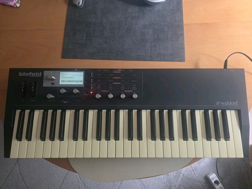 Waldorf blofeld synthesizer - waldorf,