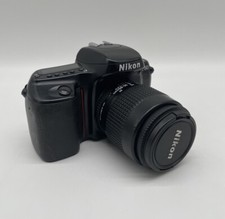 Nikon F50 Spiegelreflexkamera