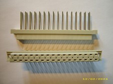 2 x Federleiste Bauform  D  , Buchse 32 polig A+C , PANDUIT , Wire Wrap , NEU !