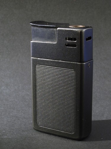 Braun feuerzeug made west - feuerzeug-made, in