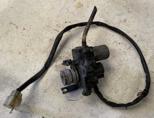 Suzuki rgv250 servo - servo, box