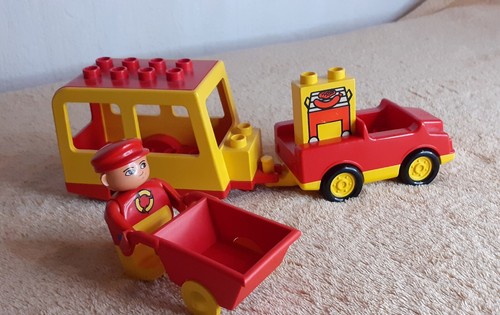Rotes auto mit - rotes,