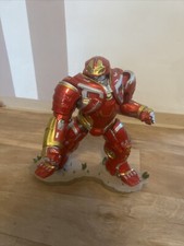Diamond Select Gallery Avengers Hulkbuster Iron Man MK2 PVC Statue 