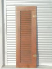 alter Lamellenladen Klappladen