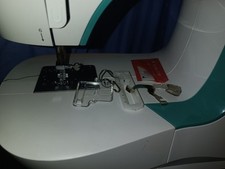 Nähmaschine SINGER M 3305