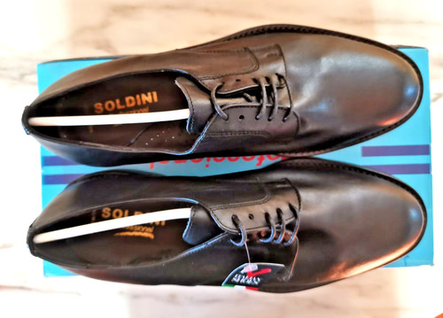 Schwarze herrenschuhe soldini - schwarze,