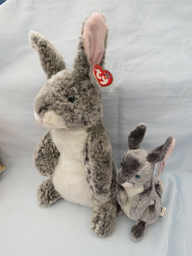 Beanie und buddy hopper - und,