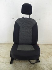 Sitz vorne rechts Dacia Dokker unbekannt Dacia Bj 2013 Dokker Express 1.6 MPI 85