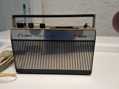 Vintage transistor radio - vintage,