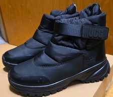 UGG Winterstiefel W Yose Puff