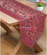Indischer Brokat Tischläufer Jacquard Bestickt Magenta Blumen Lange Tischdecke
