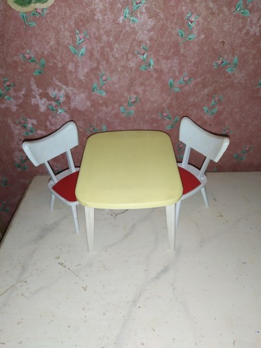 Alter kunststoff tisch 2x - alter,