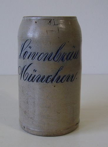 Antiker bierkrug löwenbräu - antiker,