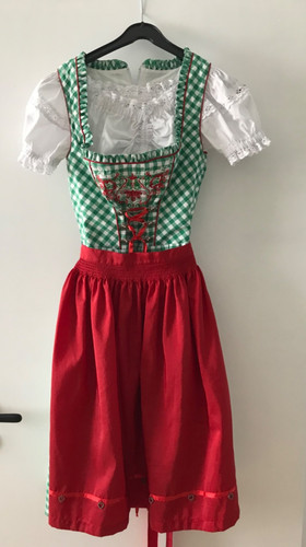 Dirndl mit bluse - dirndl, schürze