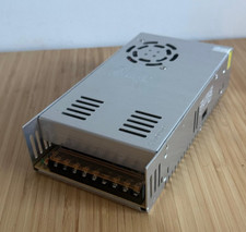 Schaltnetzteil 12V 30A 360W DC  !Achtung!  fehlende Schraube (siehe Beschreib.)