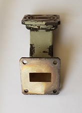 Hohlleiter 90 Grad Krümmer klein mit 2xFlansch X-Band R100/WR90