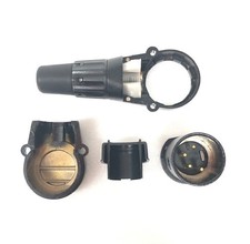 4x Neutrik XLR 4pol Male 90°