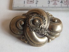 Schöne alte Schaumgoldbrosche