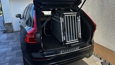 Hochwertige Hundebox von „4pets“ Volvo XC60 (ab 2017)