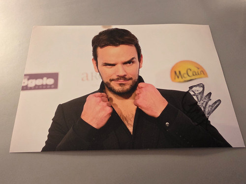 Steffen henssler signed - -,