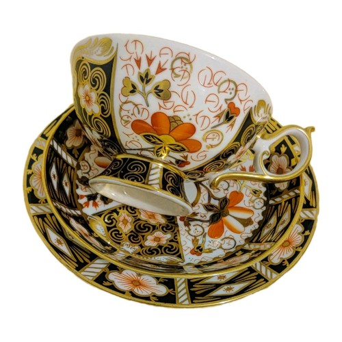 Royal crown derby - royal,