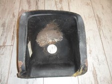 VW Polo 1 + 2 Reparaturblech Federbeindom vorne rechts Original