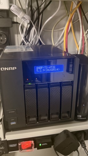 Qnap 453a bay nas - ts-453a,