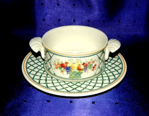 Suppentasse mit untertasse von - suppentasse,