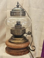 Markante rustikale  Tischlampe