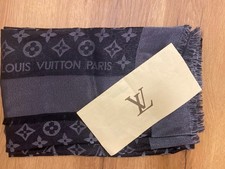 Louis Vuitton Chale Monogram