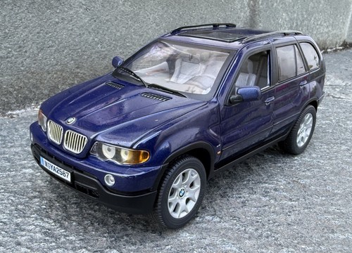 Bmw anson blau - x5,
