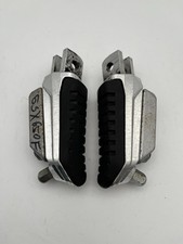 Suzuki GSX650F Fußrasten