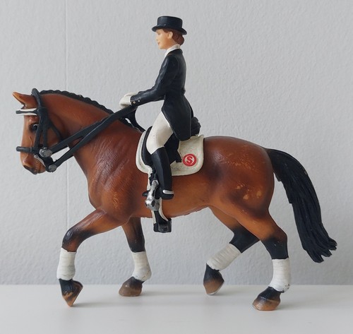 Schleich dressurpferd 13296 - dressurpferd,