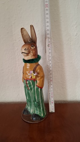 Pappmache candy container hase - candy,