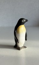 Mini Porzellan Figur Pinguin