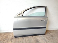 Tür vorne links 426 silber