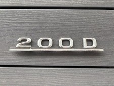 200 D Schriftzug Emblem Mercedes Benz für ? /8 W114 W115 W123 T-Modell W124 ?