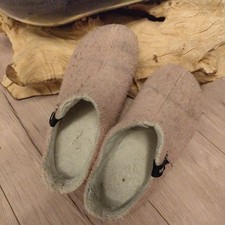  Hausschuhe 37  getragen für