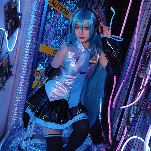 Anime hatsune miku - hatsune, full