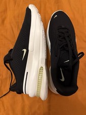 Nike Air Zoom Upturn SC, Gr 46, NEU, Schuhe, Herren, Schwarz mit weißer Sohle